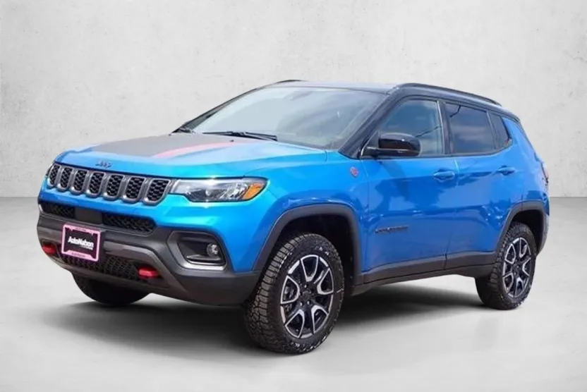 2025 Jeep Compass Trailhawk photo 1