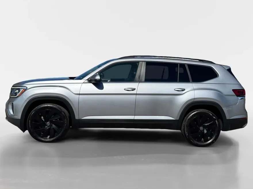 2024 Volkswagen Atlas SE Technology photo 1