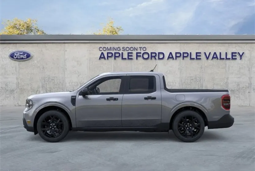2025 Ford Maverick XLT photo 1
