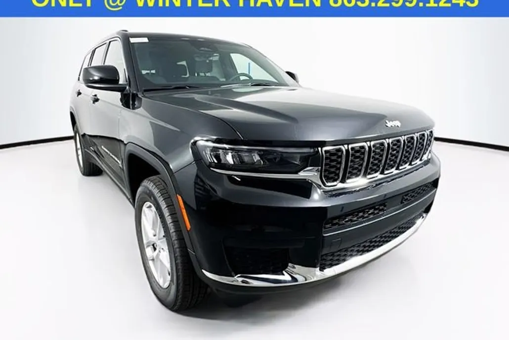 2025 Jeep Grand Cherokee Laredo X photo 1
