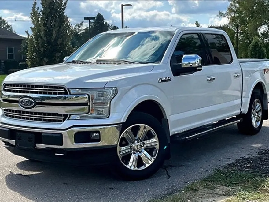 2019 Ford F-150 Lariat photo 1