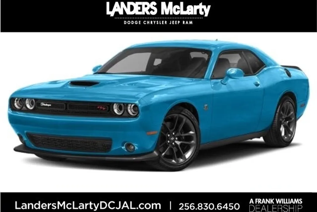 2023 Dodge Challenger SXT photo 1