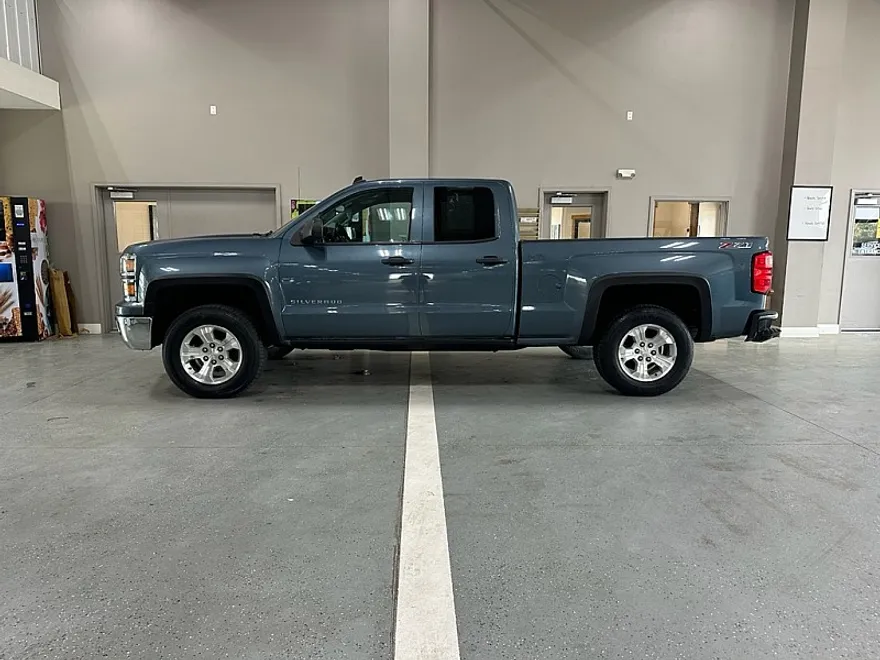 2014 Chevrolet Silverado 1500 LT photo 1
