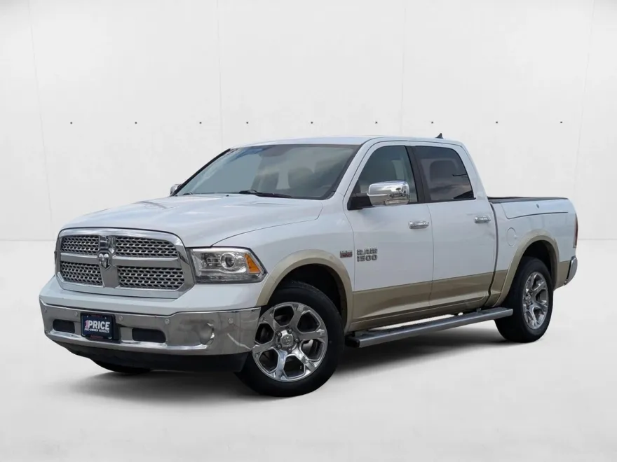 2015 Ram 1500 Laramie photo 1