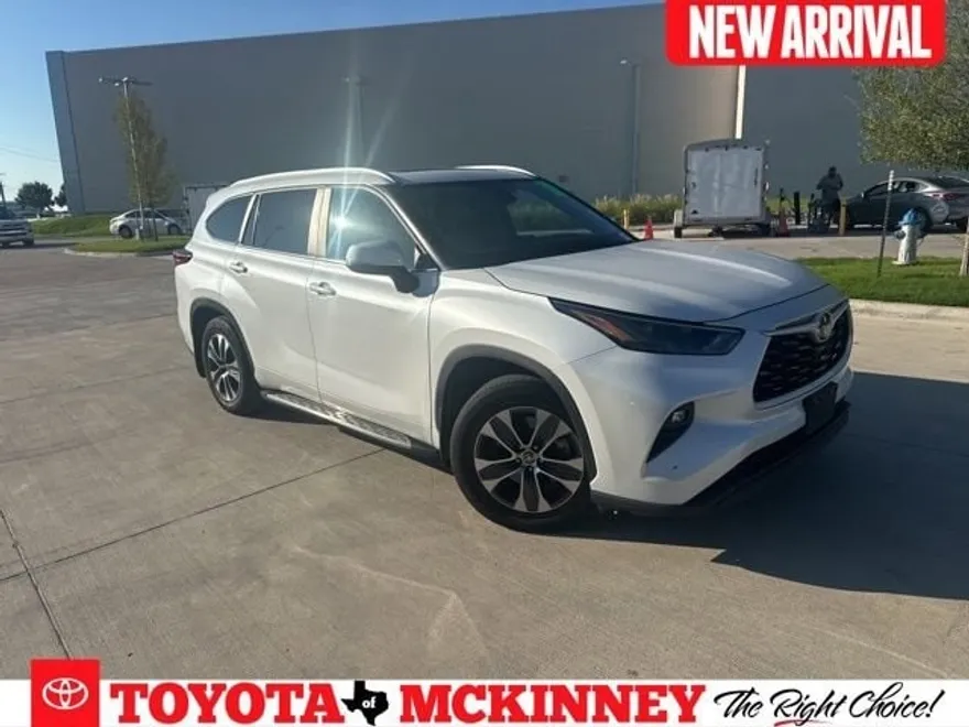 2023 Toyota Highlander Limited Platinum XLE XSE photo 1