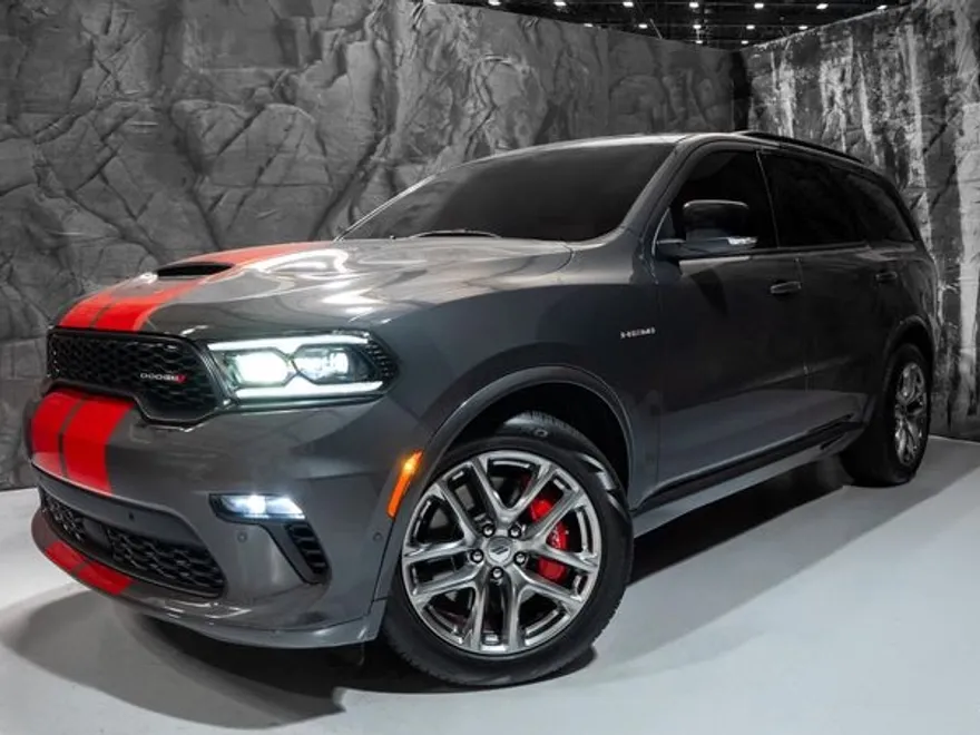 2023 Dodge Durango R/T Plus photo 1