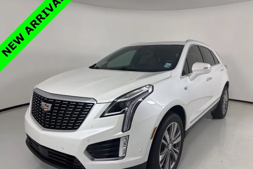 2022 Cadillac XT5 Premium Luxury photo 1