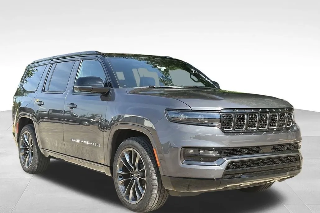 2024 Jeep Grand Wagoneer Obsidian photo 1