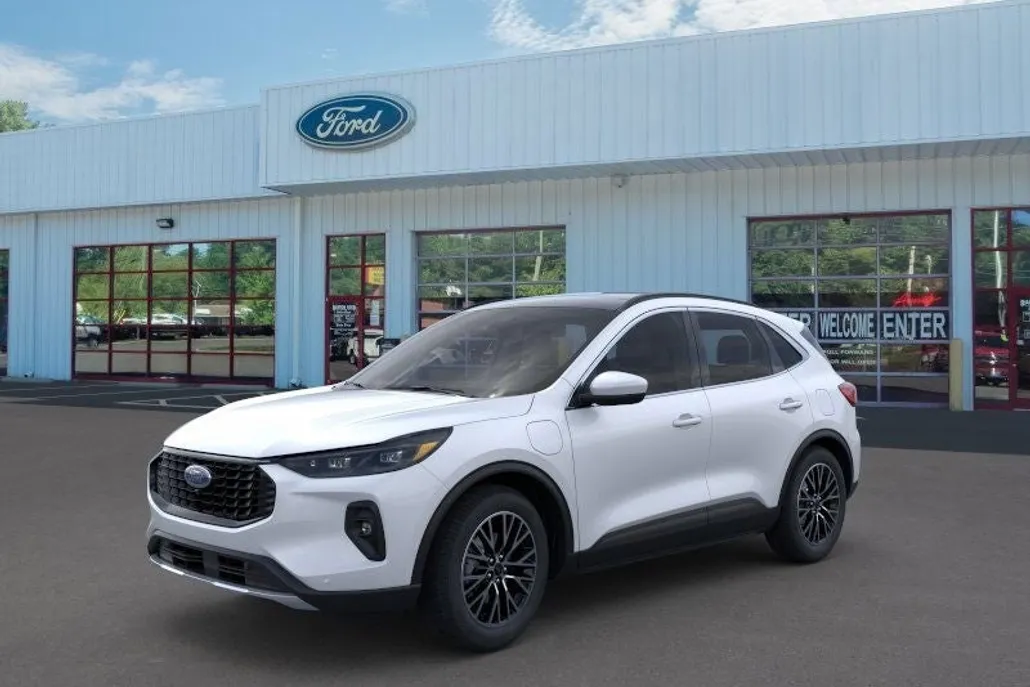 2025 Ford Escape Base photo 1