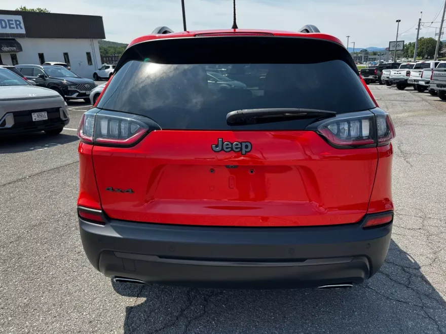 2021 Jeep Cherokee 80th Anniversary Edition photo 1