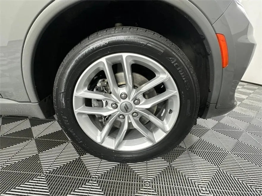 2022 Dodge Durango GT Plus photo 1