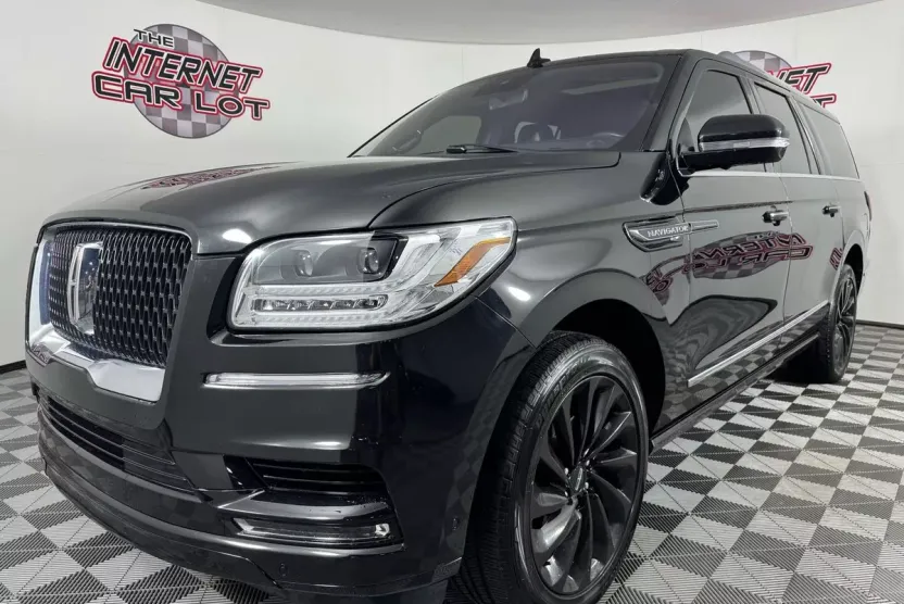 2020 Lincoln Navigator L Reserve photo 1