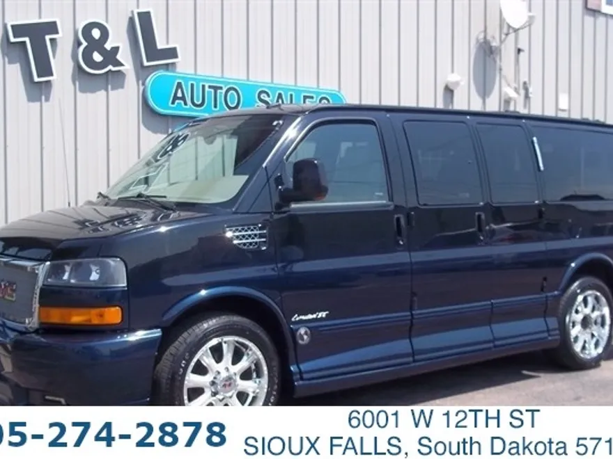 2012 Chevrolet Express Cargo Conversion Van photo 1