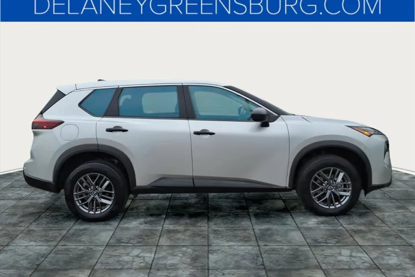 2025 Nissan Rogue S photo 1