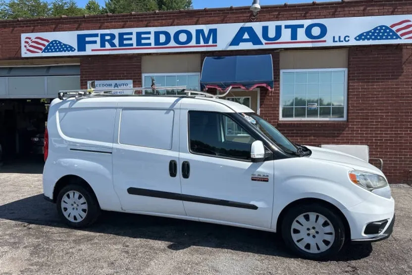 2017 Ram ProMaster City Tradesman SLT photo 1