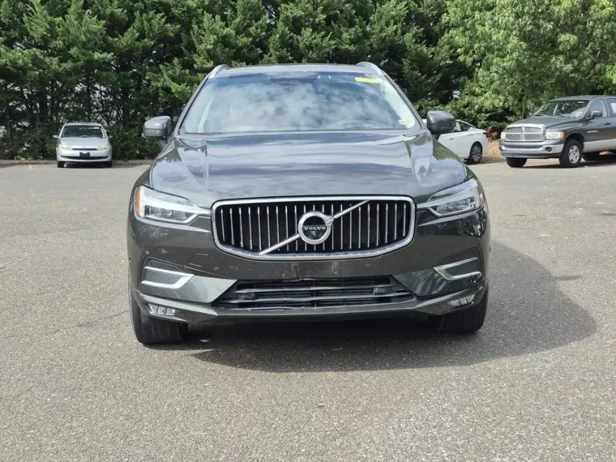 2019 Volvo XC60 T5 Inscription photo 1