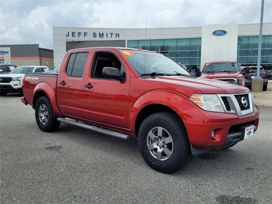 2013 Nissan Frontier Desert Runner photo 1