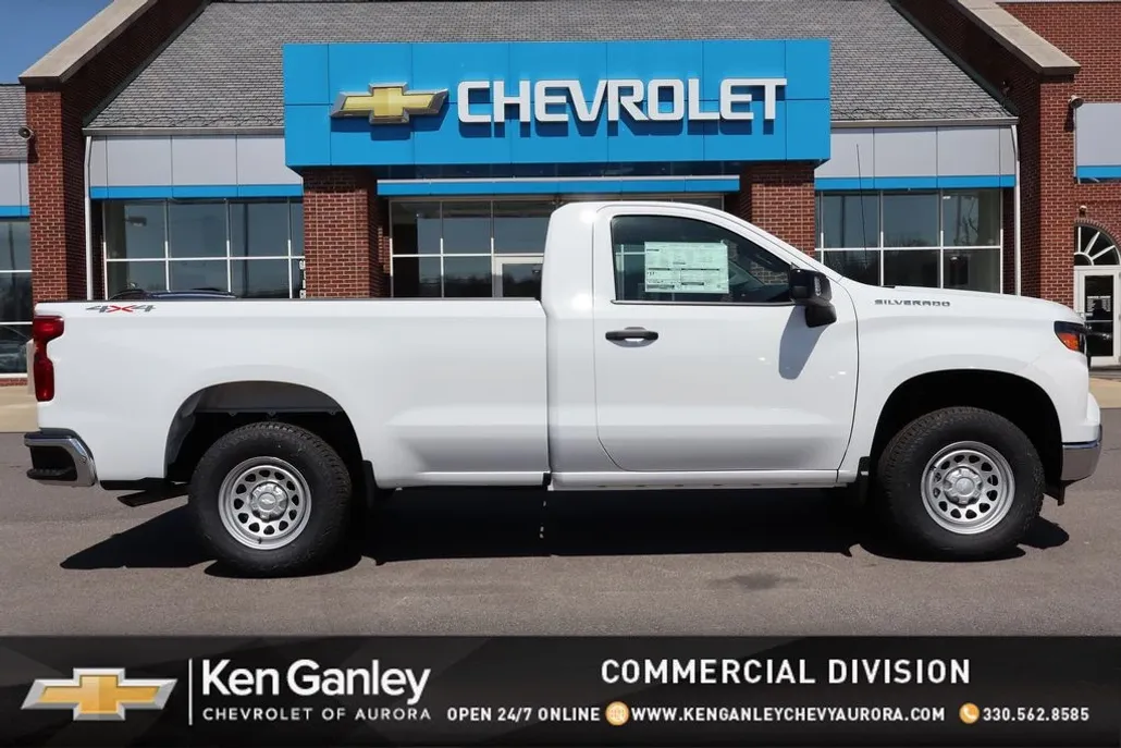 2025 Chevrolet Silverado 1500 photo 1