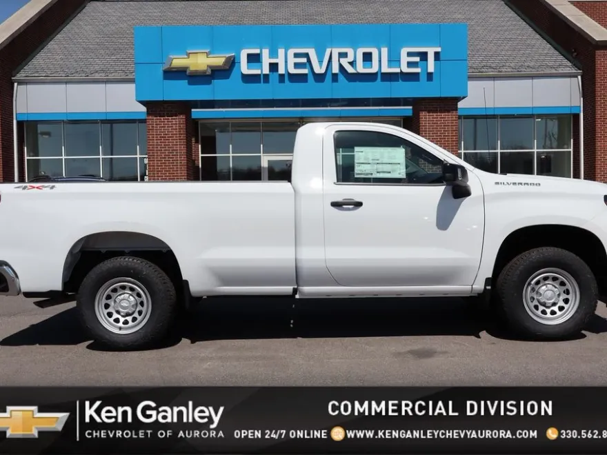 2025 Chevrolet Silverado 1500 photo 1