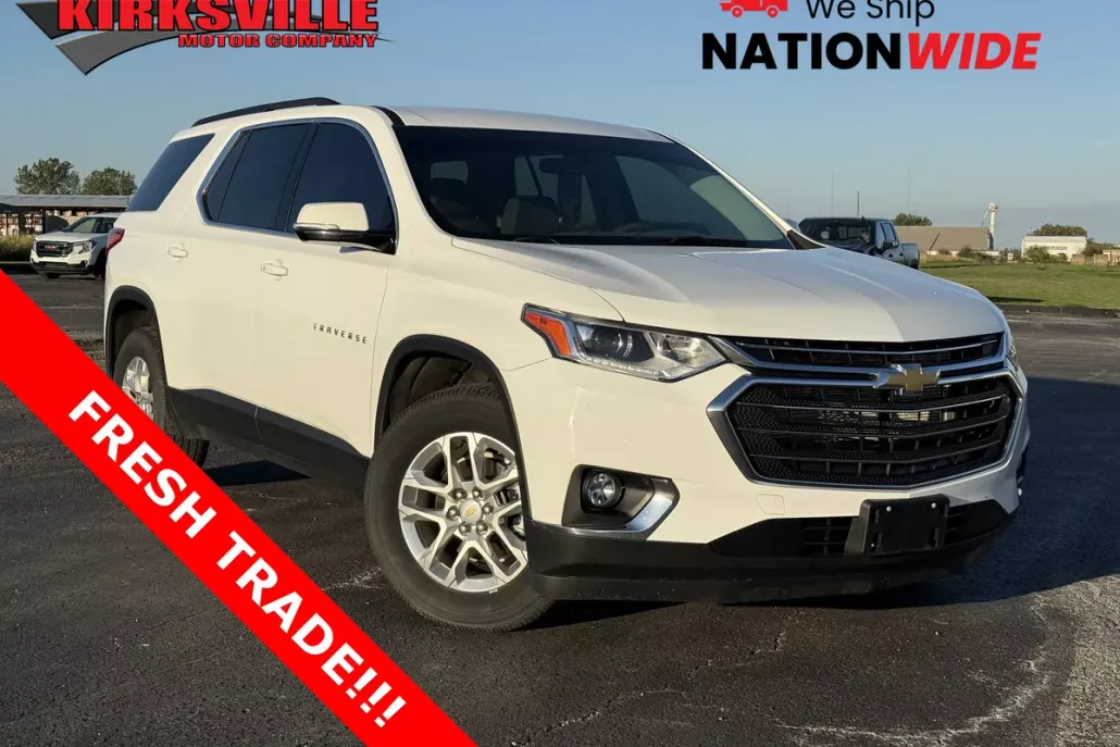 2020 Chevrolet Traverse Leather photo 1