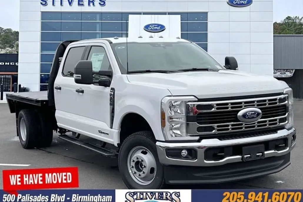 2025 Ford F-350 XL photo 1