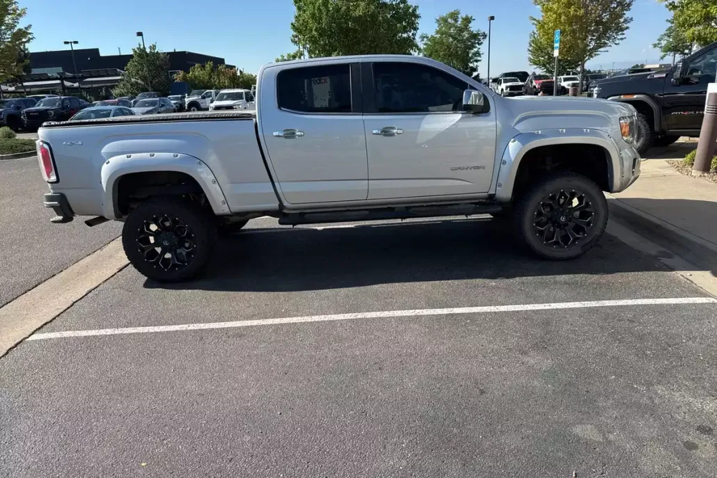 2015 Gmc Canyon SLT photo 1