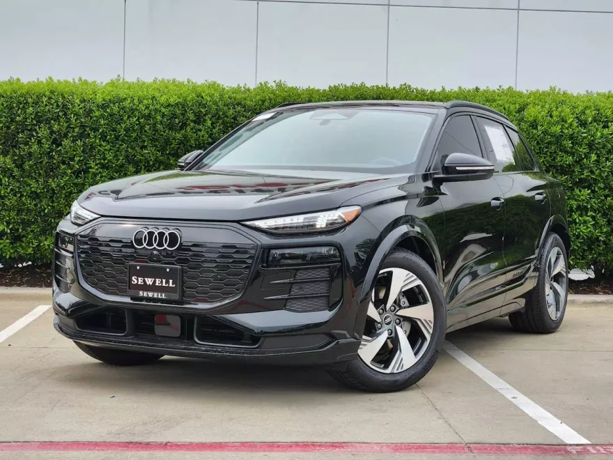 2025 Audi Q6 E-tron Prestige photo 1