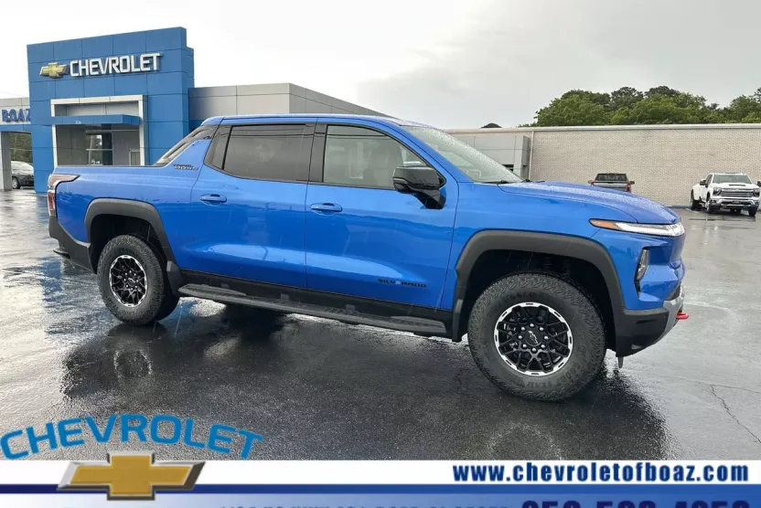 2026 Chevrolet Silverado EV Trail Boss photo 1