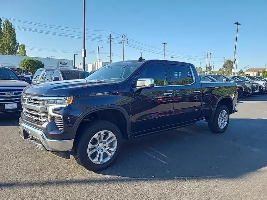 2022 Chevrolet Silverado 1500 LTZ photo 1