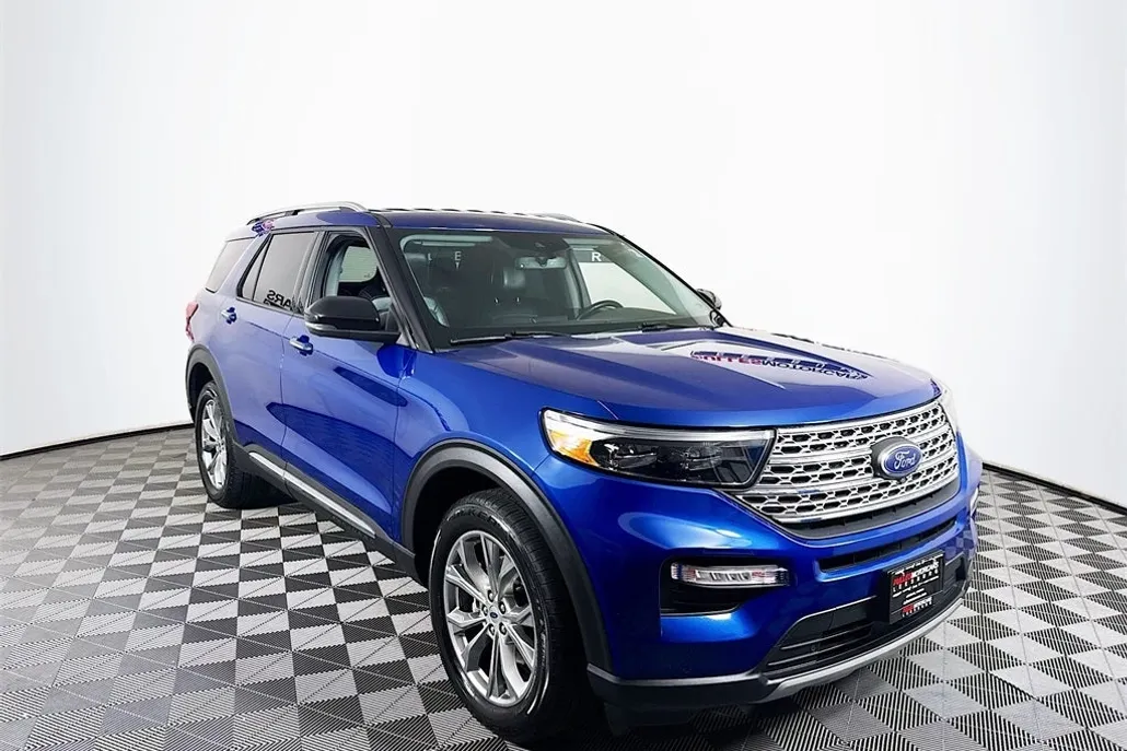 2022 Ford Explorer Limited photo 1
