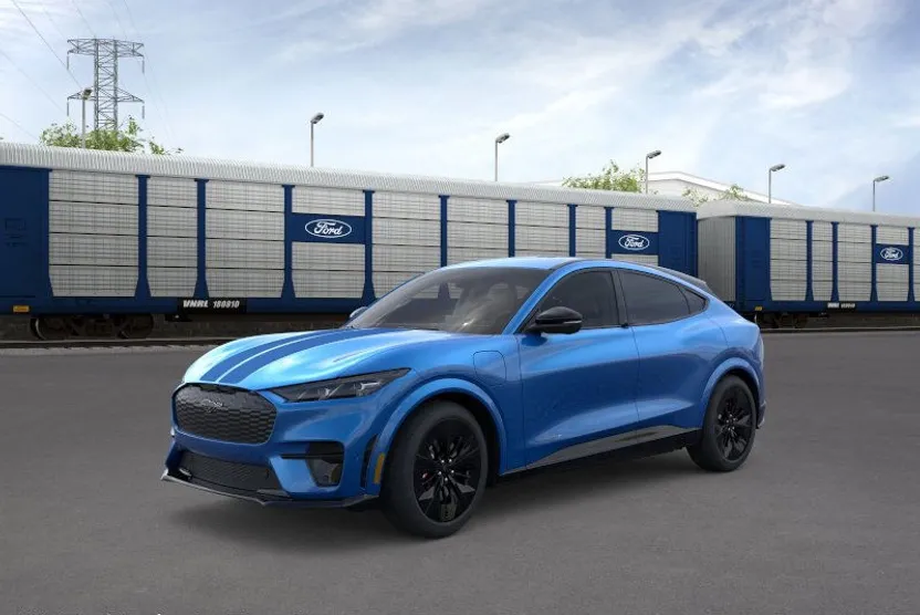 2025 Ford Mustang Mach-E GT photo 1