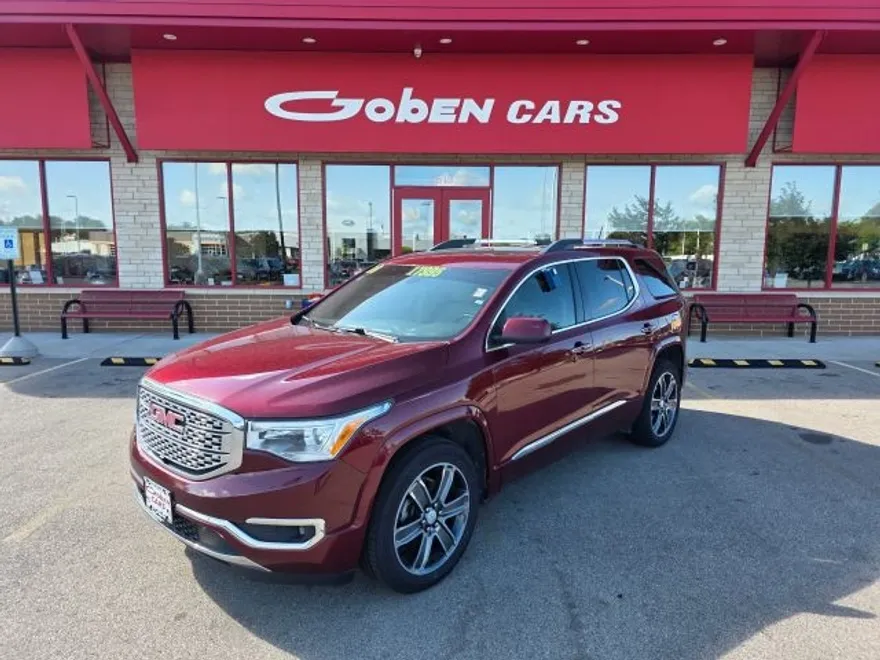 2018 Gmc Acadia Denali photo 1