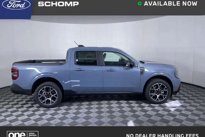 2025 Ford Maverick Lariat photo 1