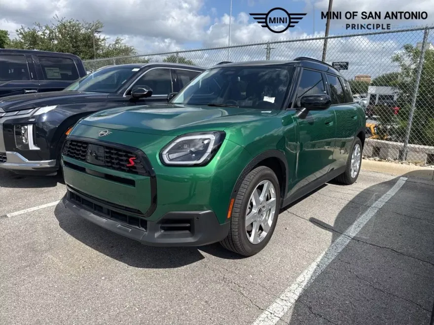 2025 Mini Cooper Base photo 1