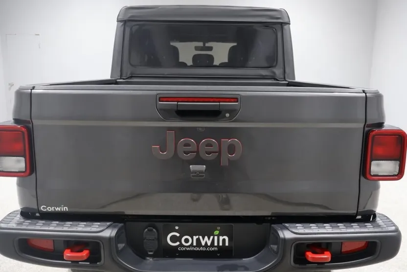 2023 Jeep Gladiator Rubicon photo 1