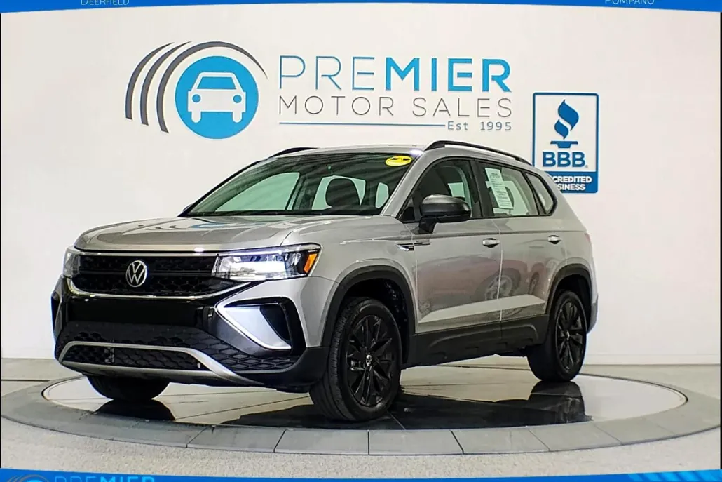2022 Volkswagen Taos S photo 1