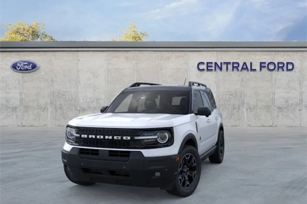 2025 Ford Bronco Sport Outer Banks photo 1