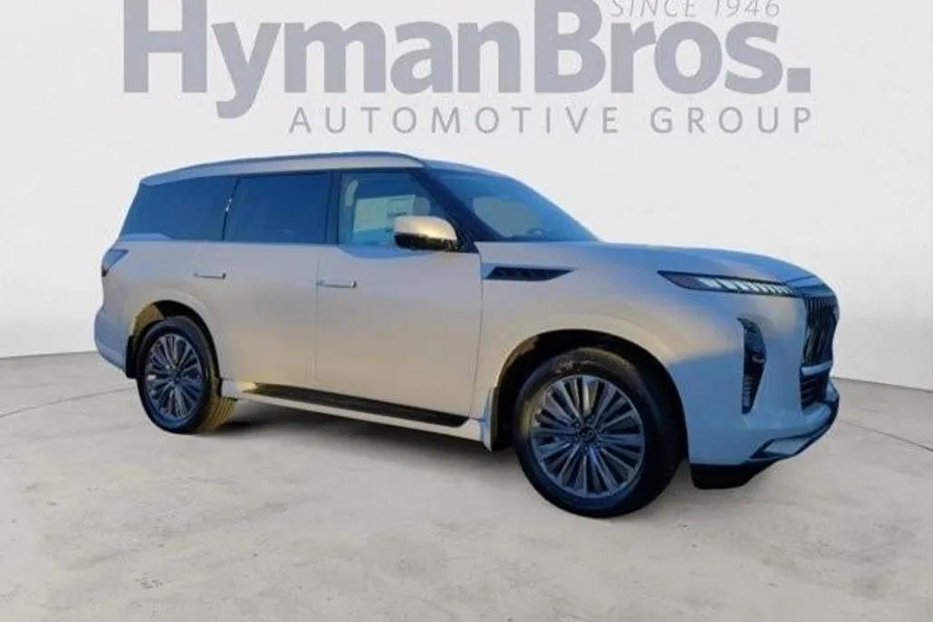 2025 Infiniti QX80 Luxe photo 1