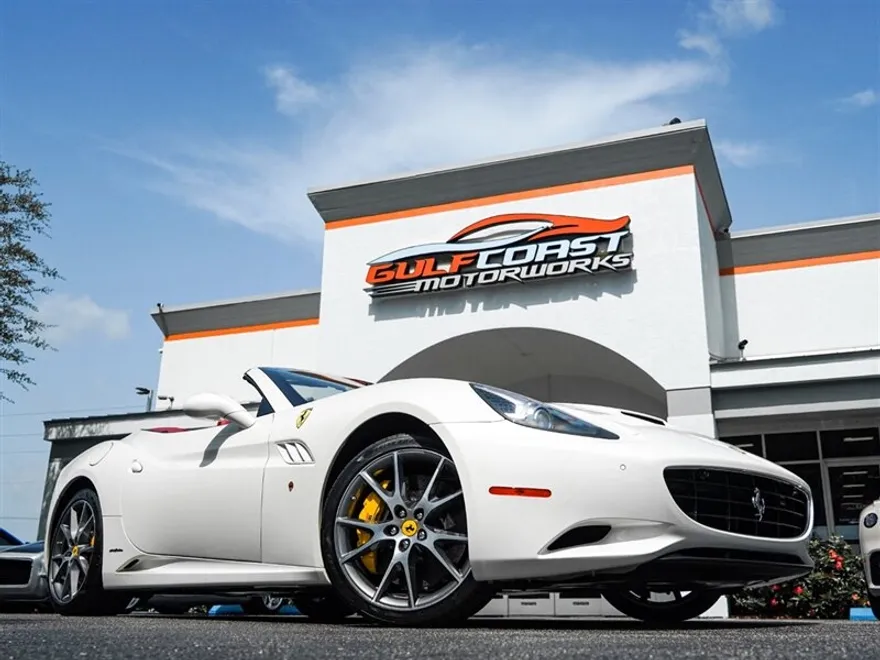 2012 Ferrari California photo 1