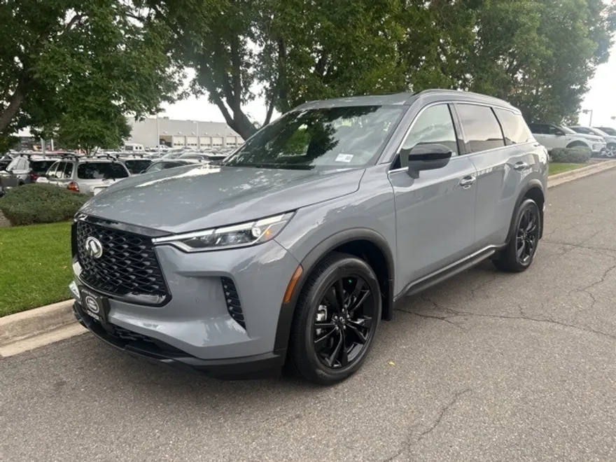 2025 Infiniti QX60 Luxe AWD photo 1
