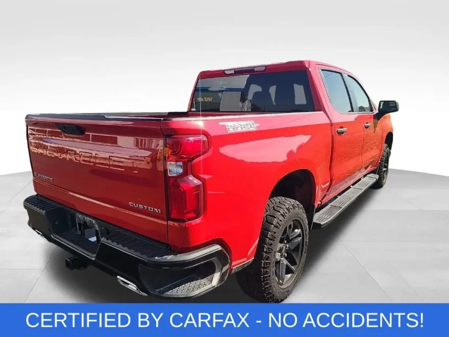 2021 Chevrolet Silverado 1500 Custom Trail Boss photo 1
