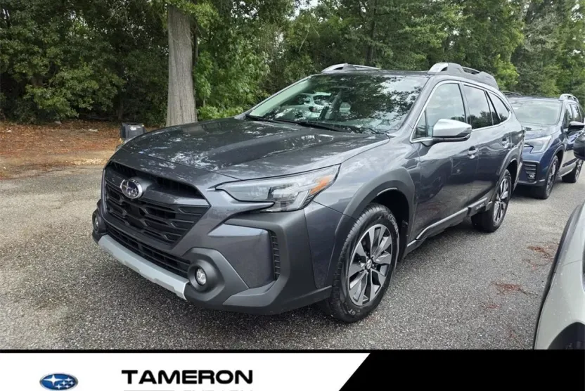 2025 Subaru Outback Touring XT photo 1