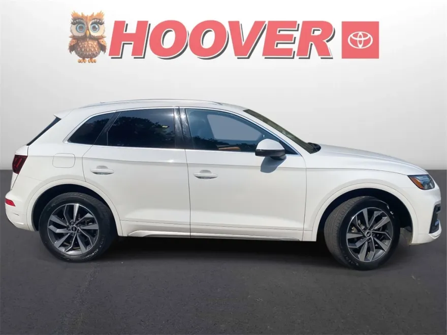 2021 Audi Q5 45 Premium Plus photo 1