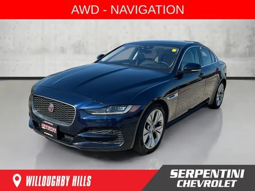 2020 Jaguar XE S photo 1