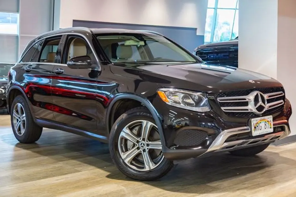 2018 Mercedes Benz GLC 300 photo 1