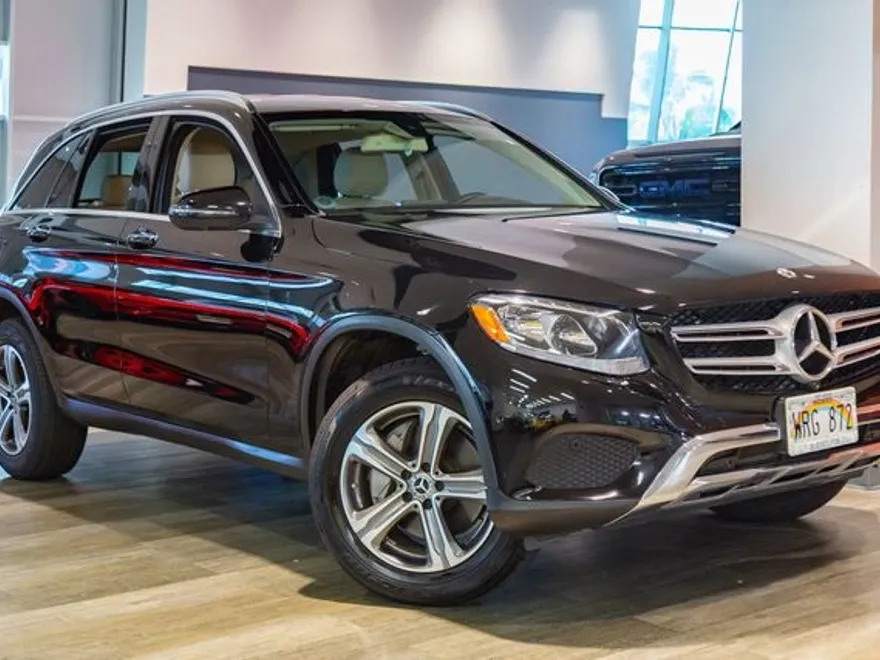 2018 Mercedes Benz GLC 300 photo 1