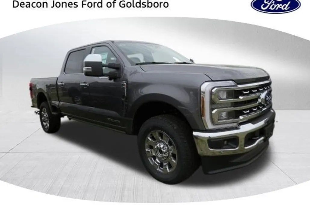 2025 Ford F-250 Lariat photo 1