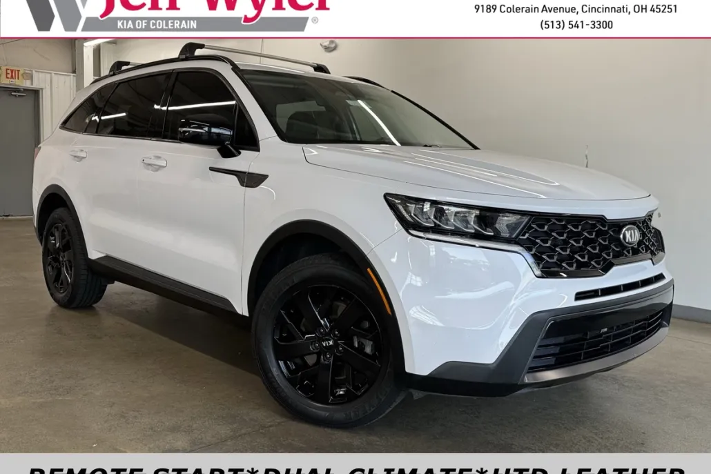 2021 Kia Sorento S photo 1