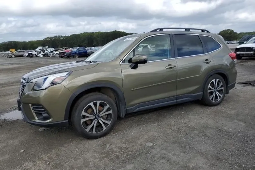 2023 Subaru Forester Limited photo 1