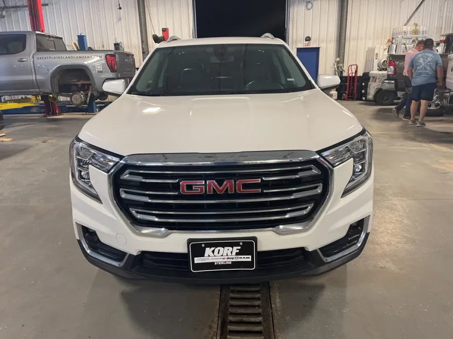 2023 Gmc Terrain SLT photo 1